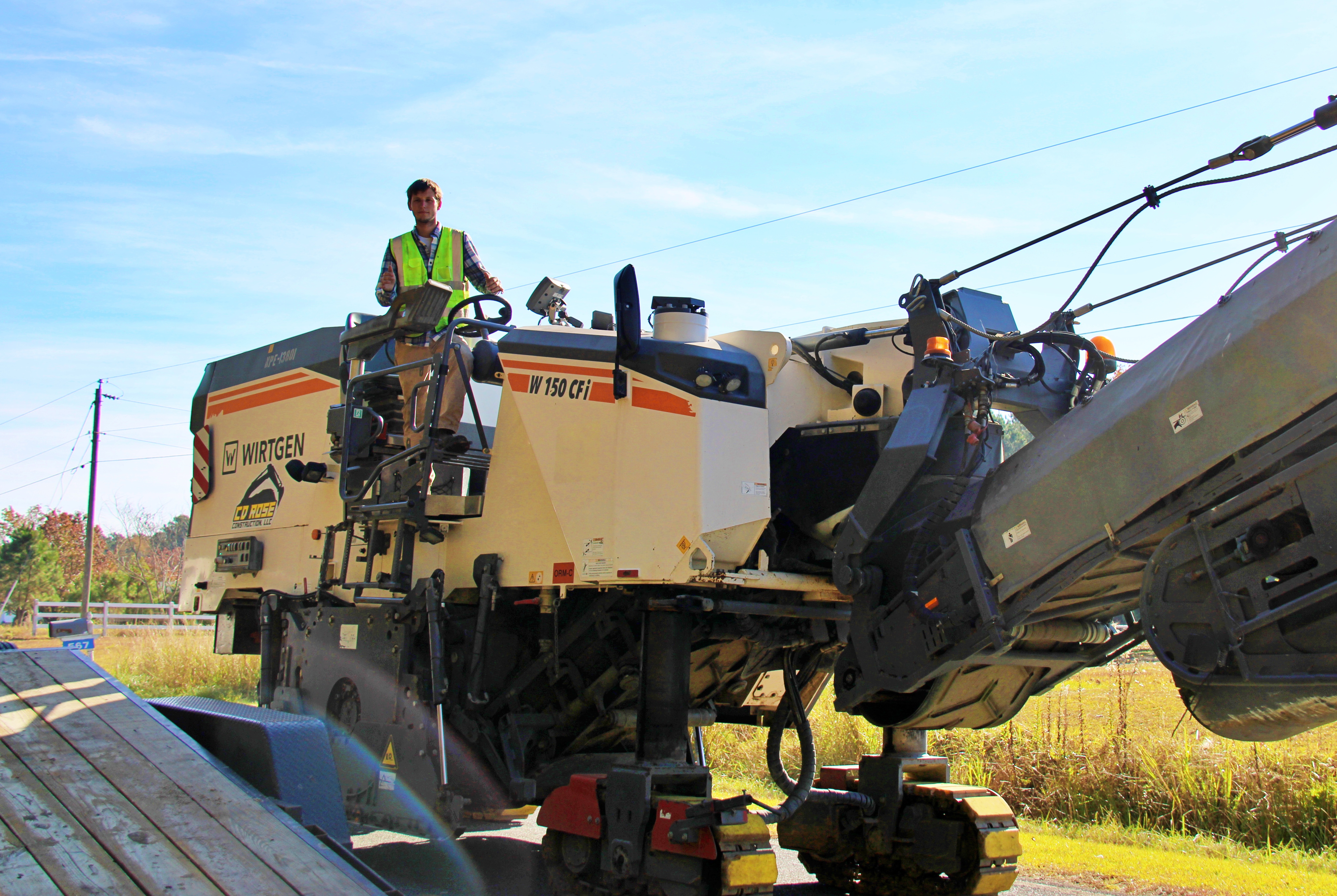 Asphalt paving for parking lots NC,
Affordable asphalt paving NC,
NC paving and sealcoating,
Asphalt resurfacing North Carolina