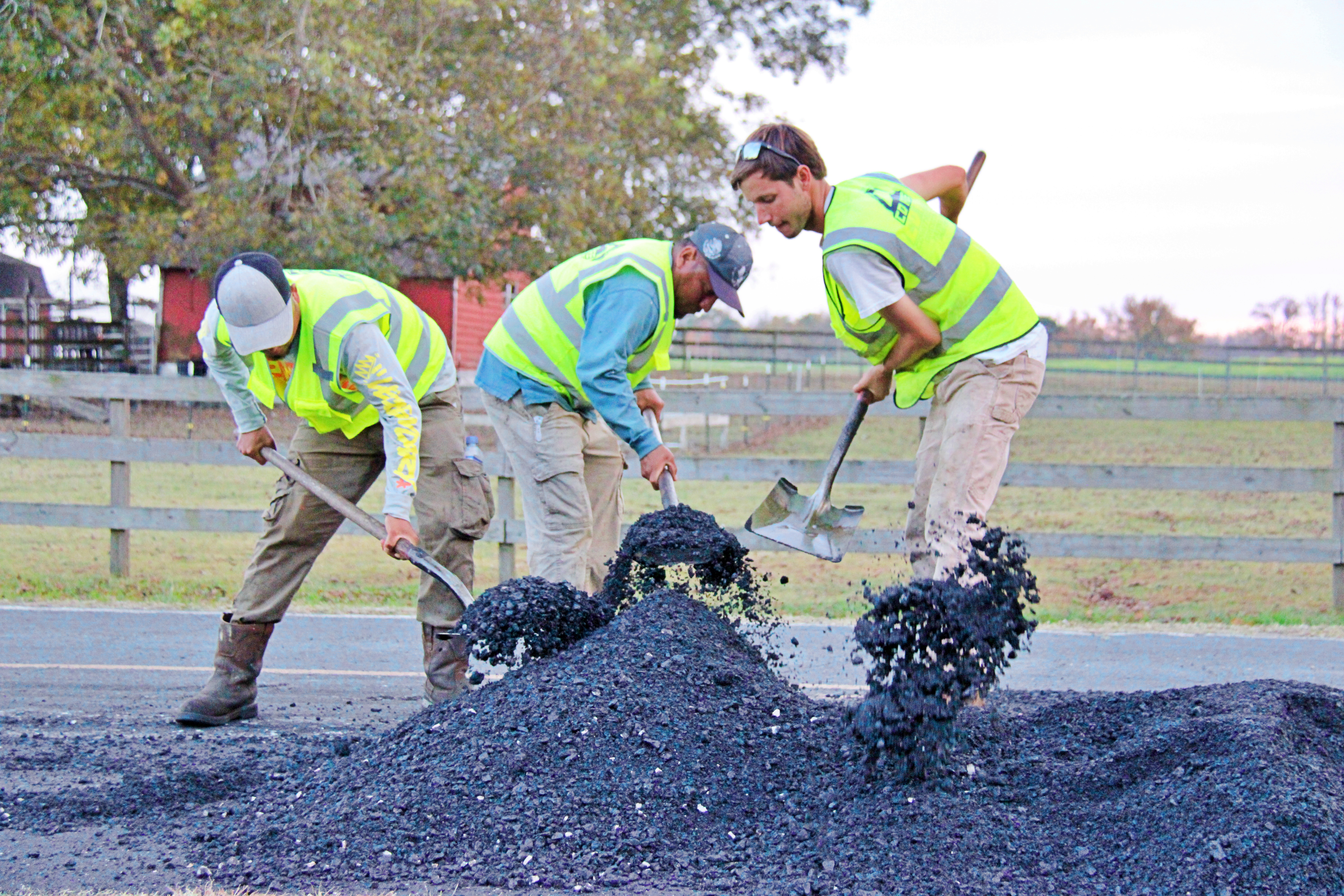 Residential asphalt paving NC,
Asphalt paving contractors near me,
Best asphalt paving in North Carolina,
Asphalt paving for parking lots NC,
Affordable asphalt paving NC,
NC paving and sealcoating,
Asphalt resurfacing North Carolina